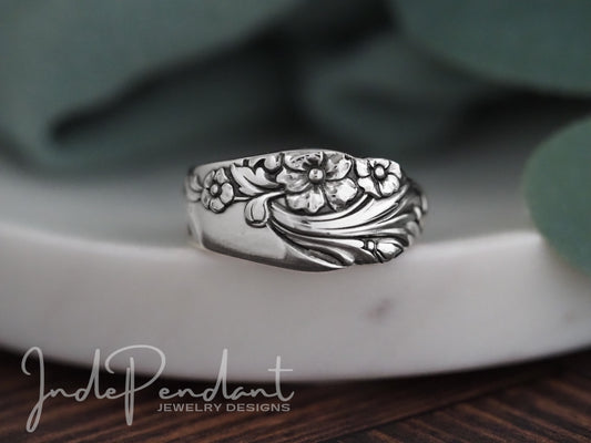 Evening Star Spoon Ring, Size 10