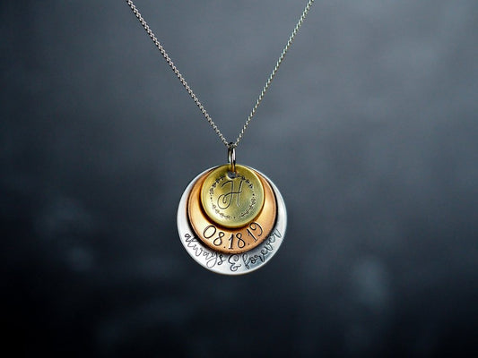 L’amour Anniversary Necklace
